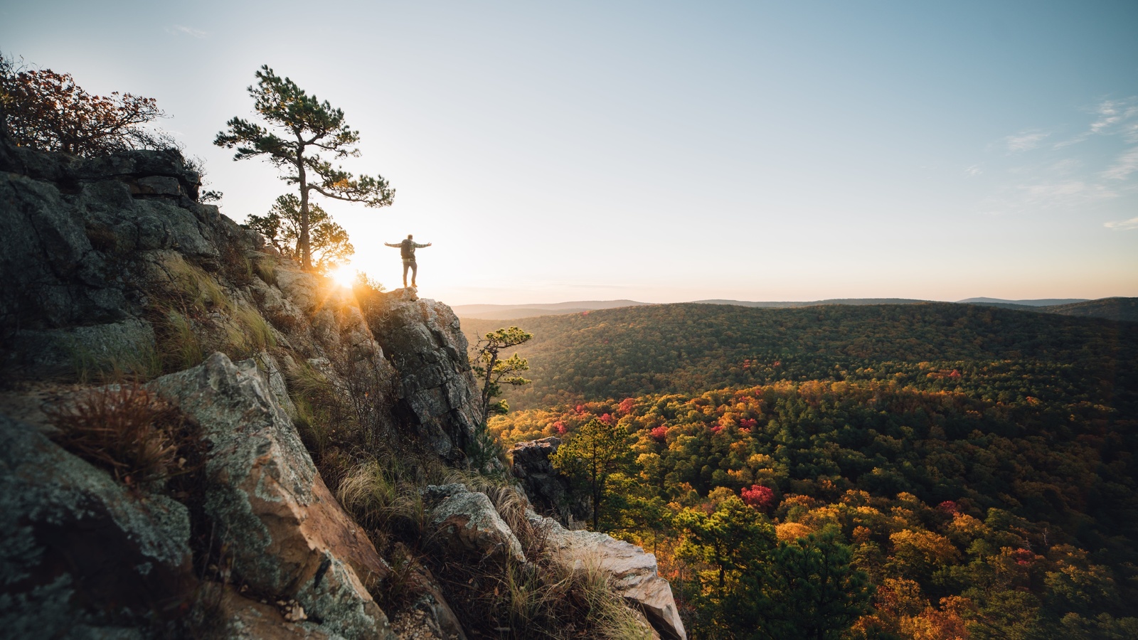 sunset, ancient rocks, pinnacle mountain state park, arkansas