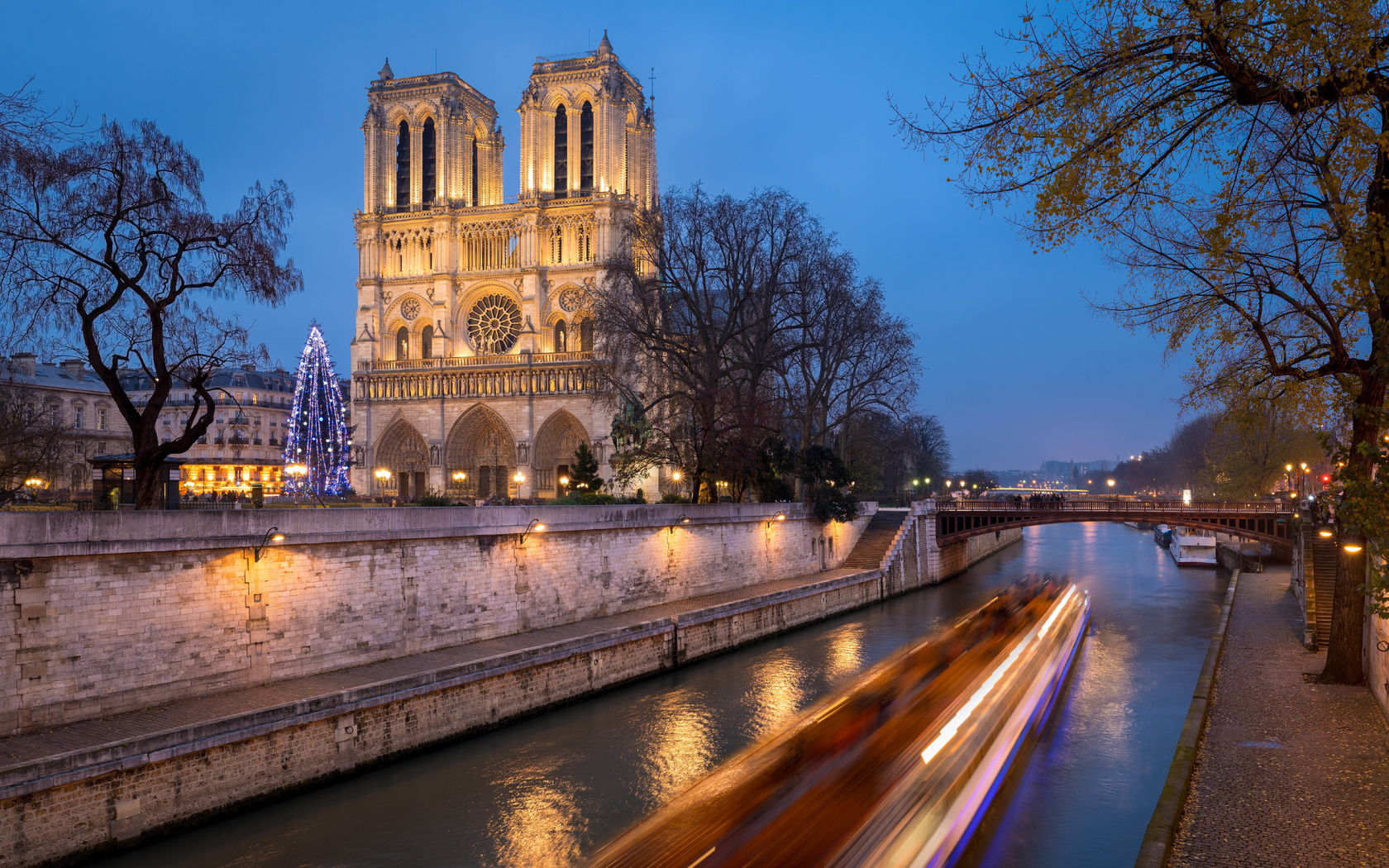 seine river, notre-dame de paris, paris, france