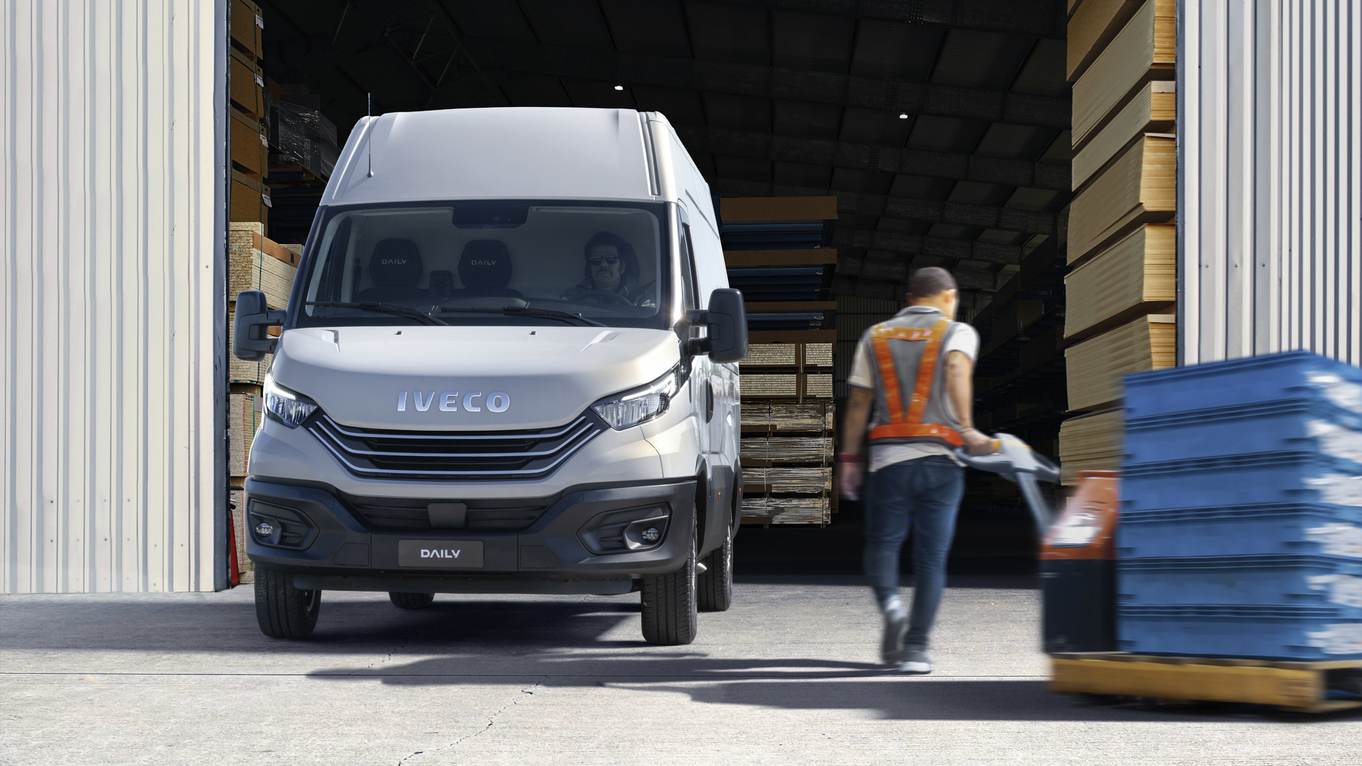 iveco, large light commercial van, iveco daily