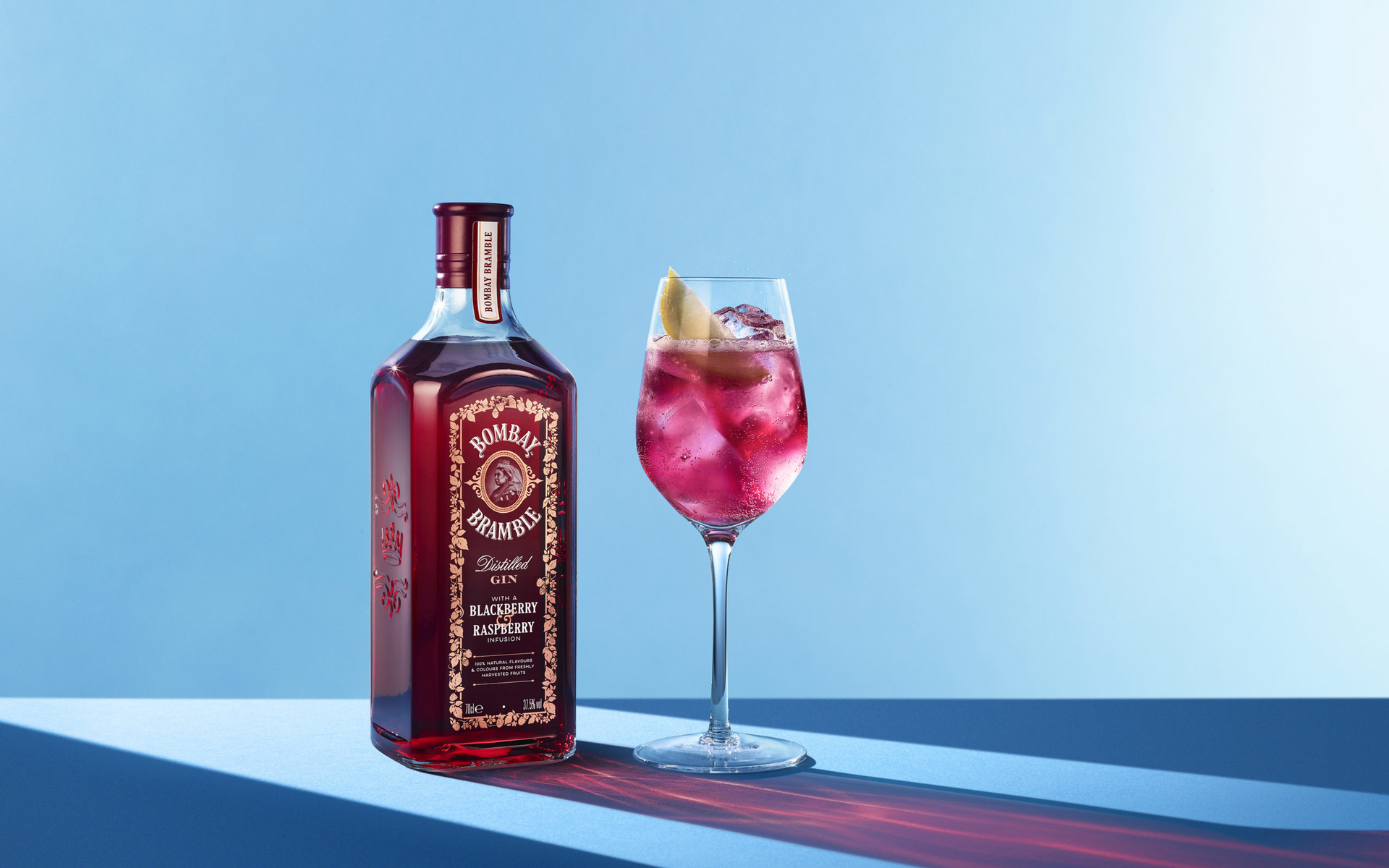 bramble, gin, , , , , , , , , , , , bombay saphire