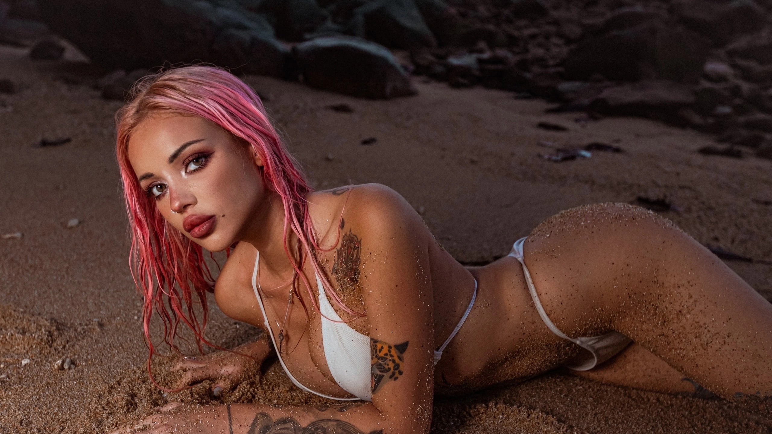 women, bikini, white bikini, hips, women, model, brunette, blonde, pink hair, tattoo, rocks