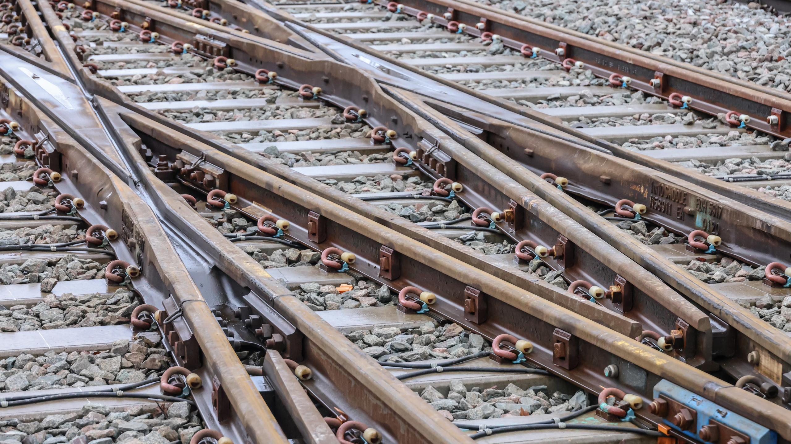 railway, track layout, railway station