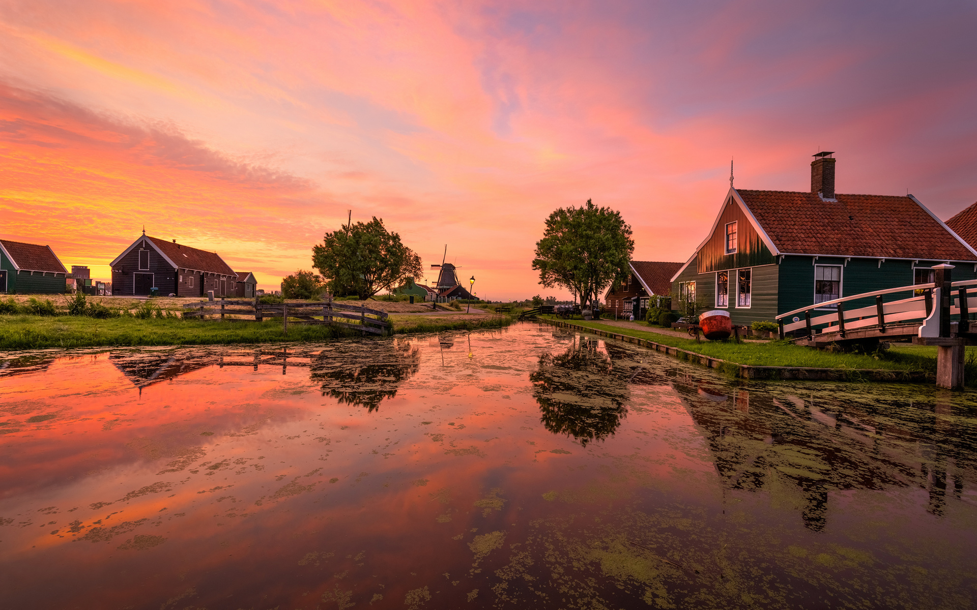 Картинки нидерланды, рассветы и закаты, вечер, дома, zaanse schans, водный  канал, природа, рассвет и закат, здания - обои 1920x1200, картинка №525231