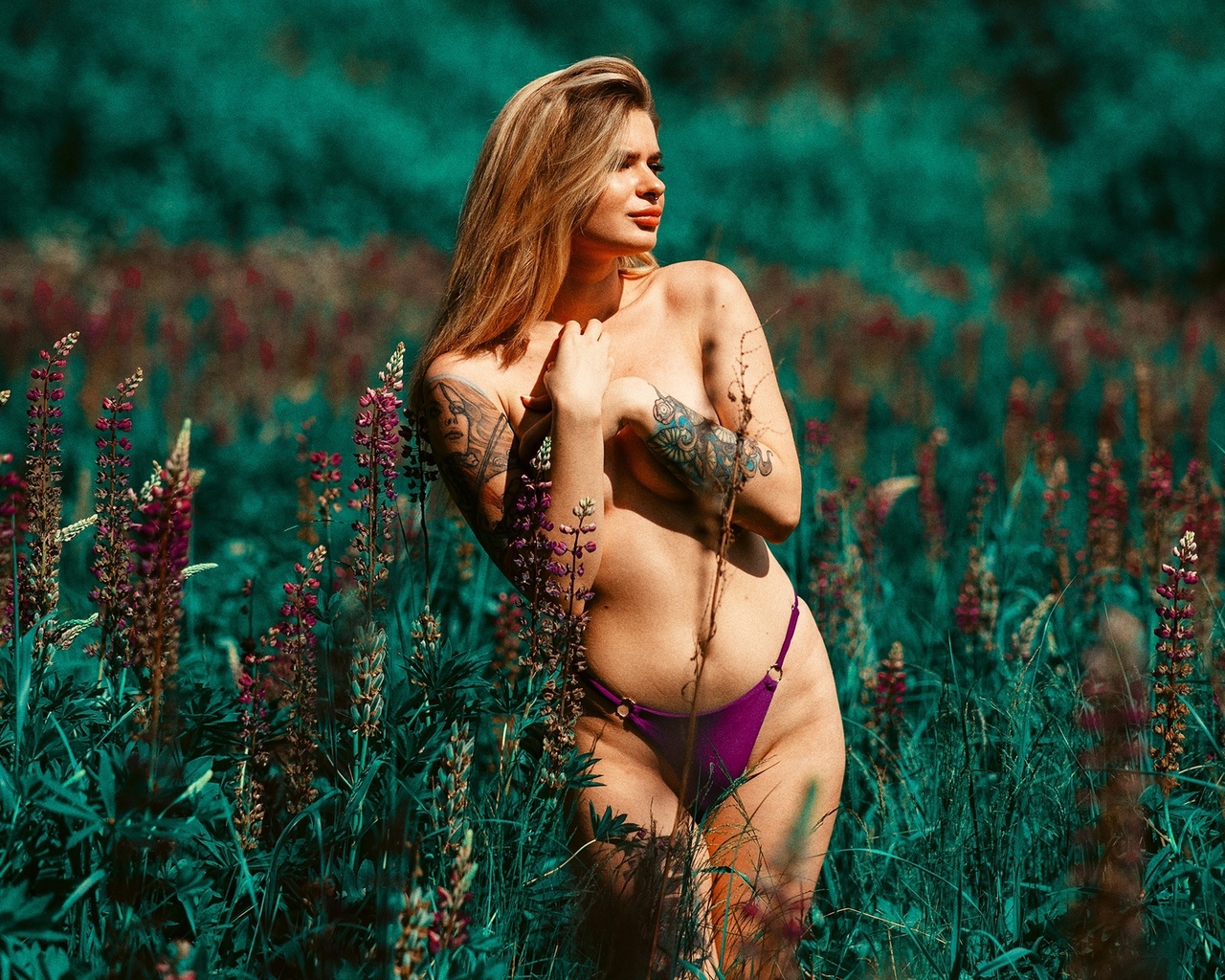  , vladimir stefanovich, ira novikova, blonde, women, model, women outdoors, hips, nature, plants, grass, tattoo, bikini bottoms, covering boobs