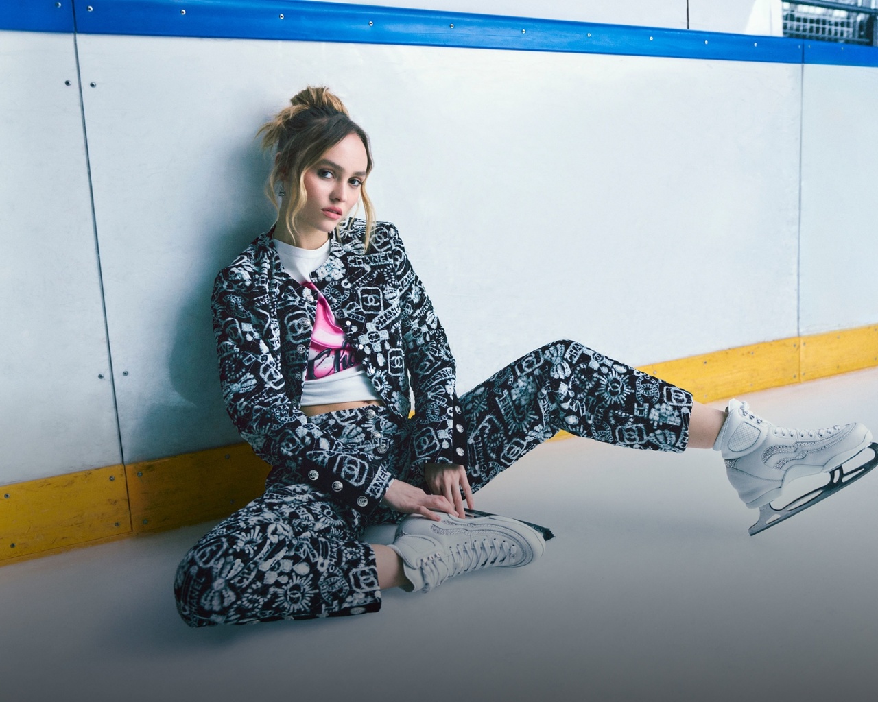 lily-rose depp, ice rink, chanel coco neige campaign, 2023