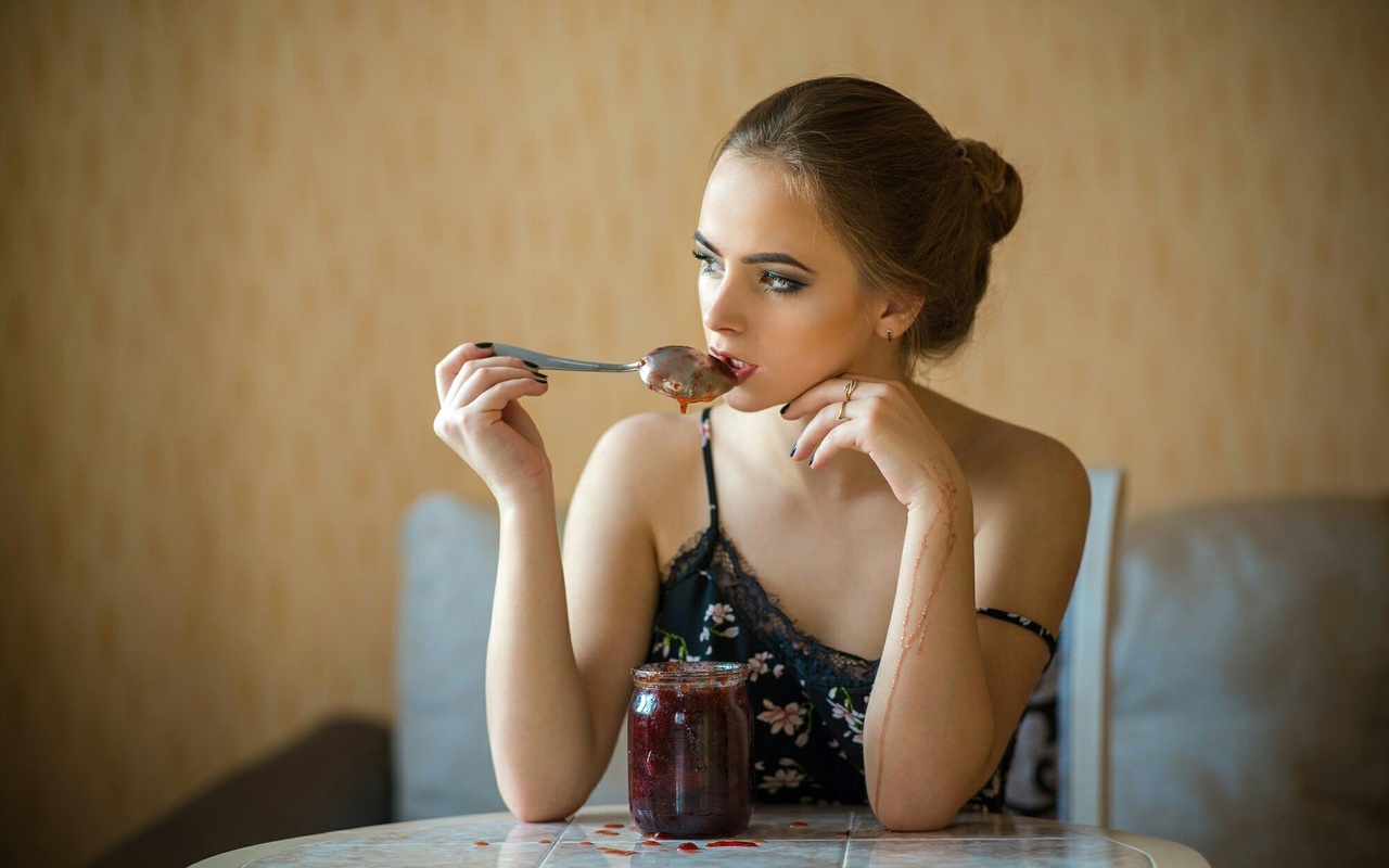 , indoors, jam, spoon, model, sitting, dress, chair, brunette, makeup