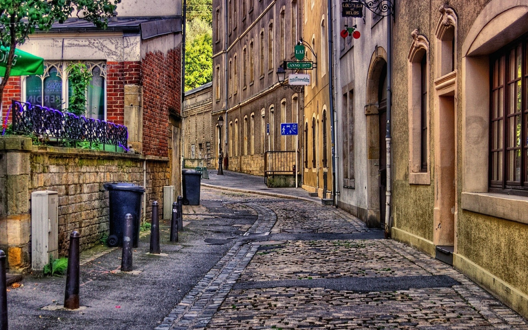 rua de pedras, noite, paisagem