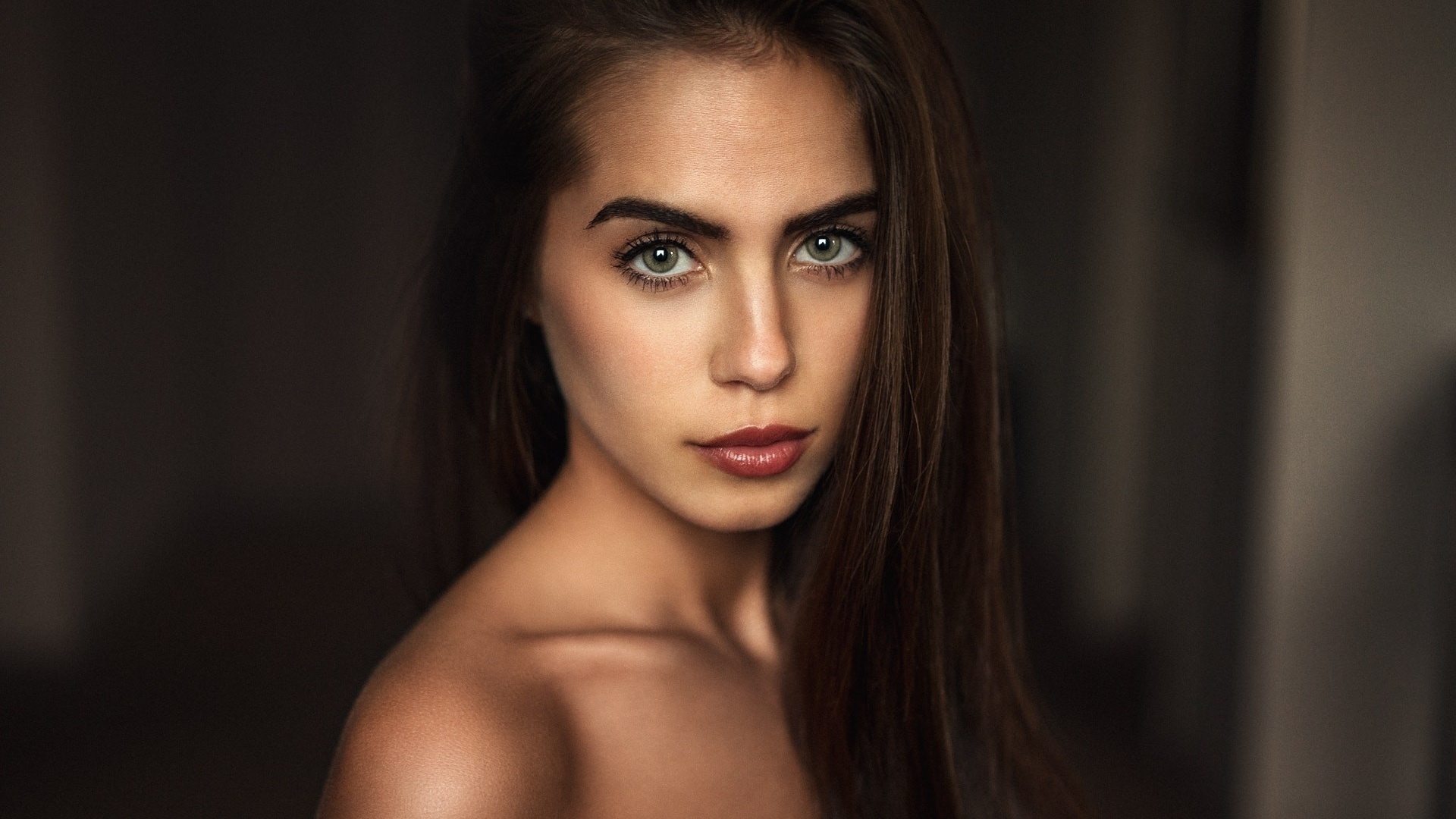 model, portrait, long hair, photography, black hair, martin k hn, fashion, hair, marlen valderrama alvar z, person, skin, head, supermodel, girl, beauty, eye, woman, lip, hairstyle, portrait photography, photo shoot, brown hair, art model, eyebrow, human 