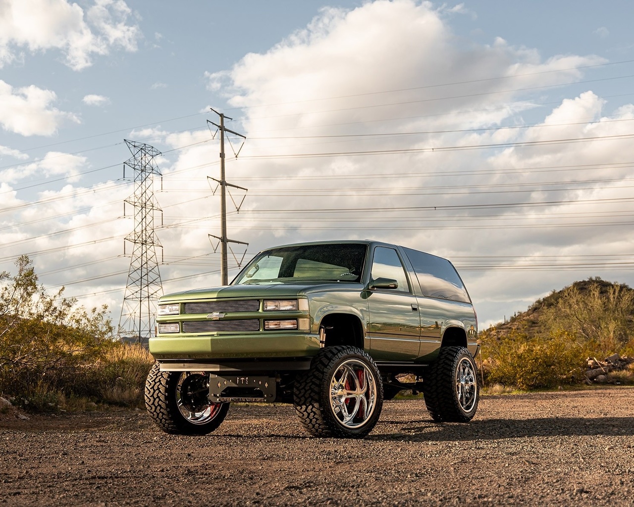 chevrolet, tahoe, custom wheels, green, gm