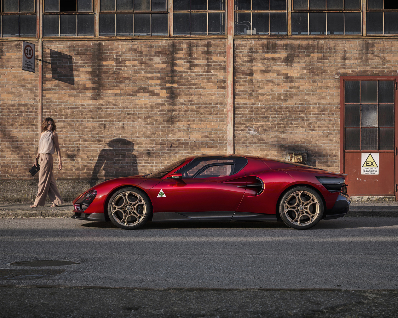 alfa romeo, mid-engine sports car, alfa romeo 33 stradale