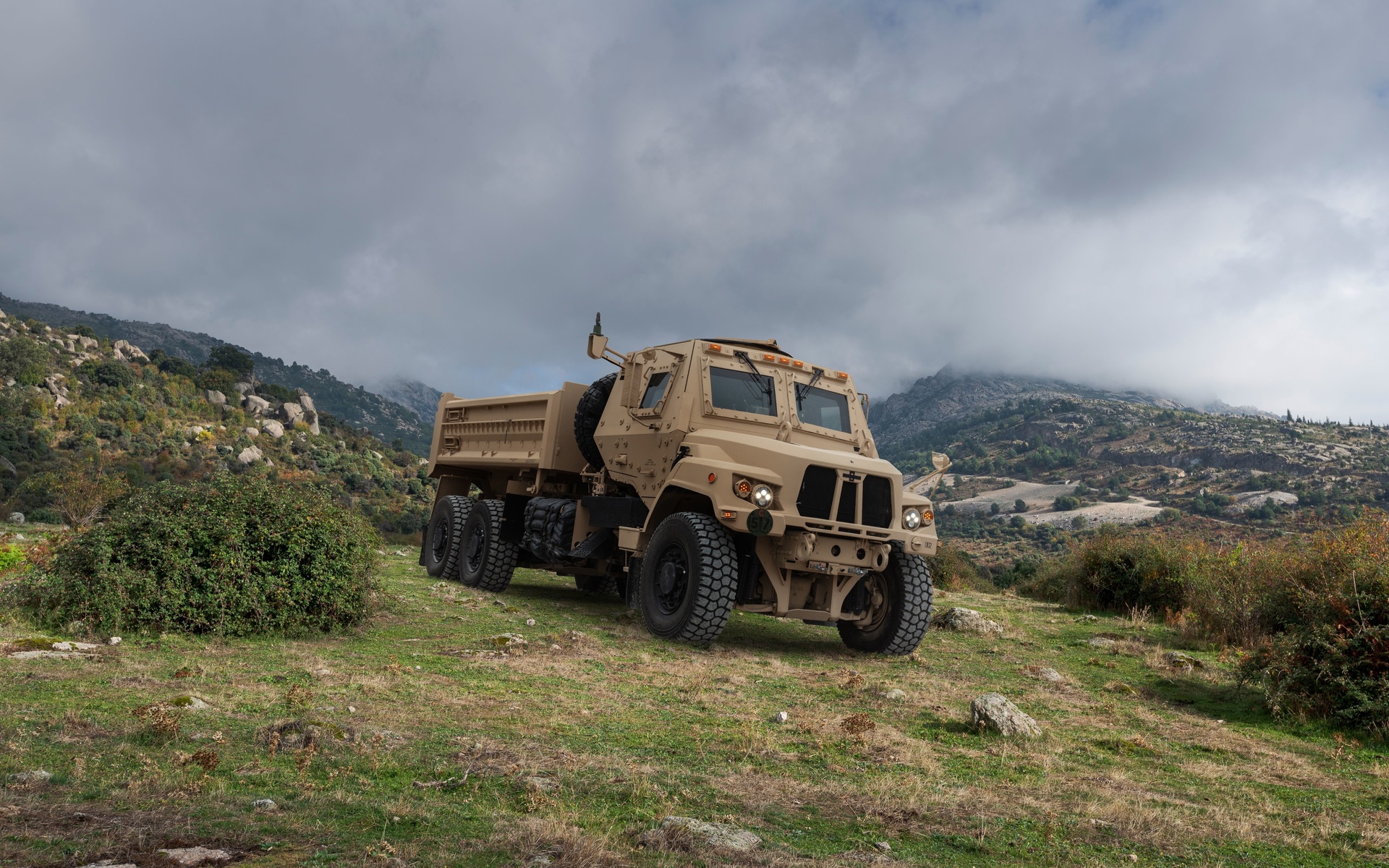 oshkosh, medium tactical vehicles, oshkosh fmtv a2