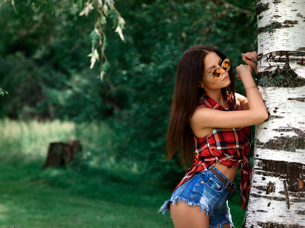 long hair, sunglasses, shirt, shorts, outdoors, beauty, tree, brunette