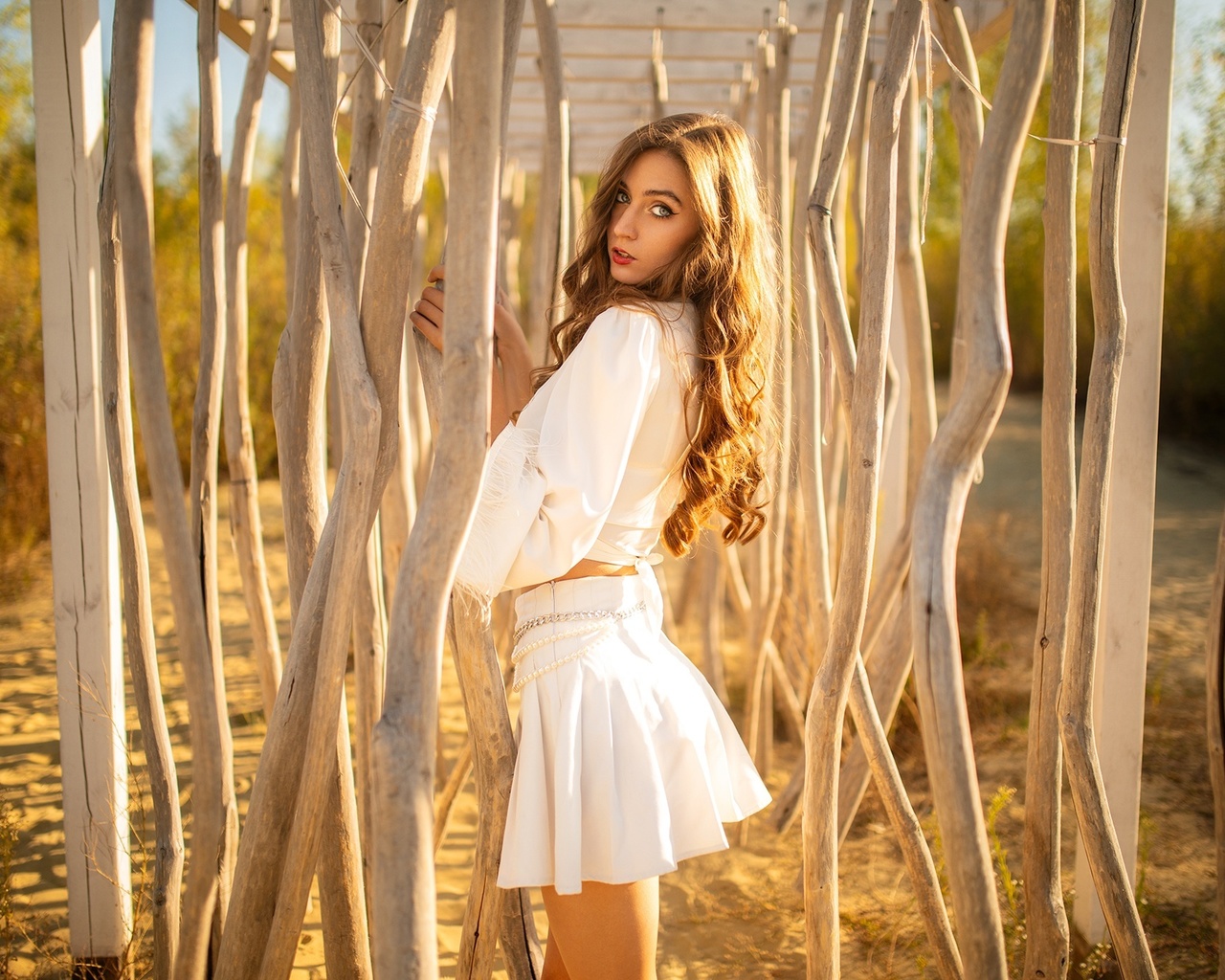 dmitri shulgin, field, model, white skirt, standing, women, white blouse, red lipstick, , brunette, women outdoors, miniskirt