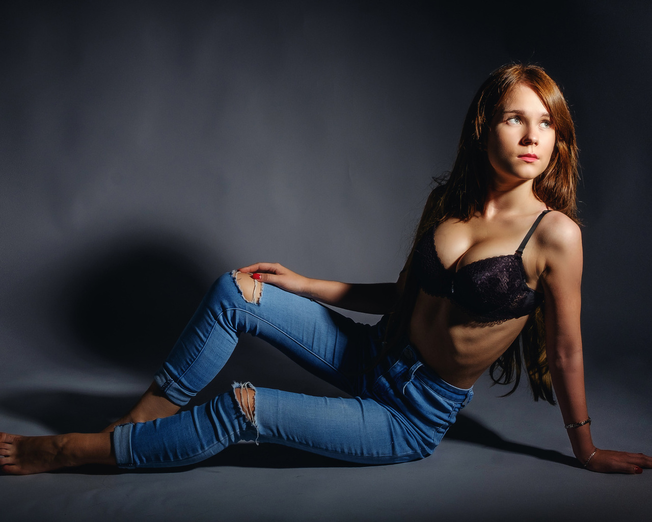 barefoot, jeans, model, studio, , on the floor, women, women indoors, black bra, redhead, torn jeans