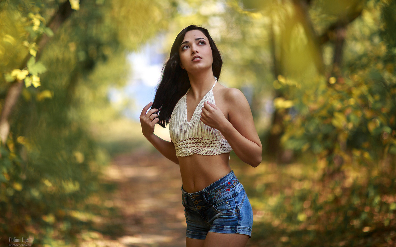 vladimir lapshin, brunette, jean shorts, forest, , belly button, women outdoors, standing, , women, nature, looking up, red lipstick, , plants, trees