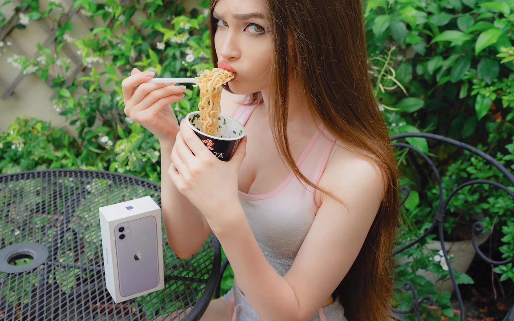 karina kozyreva, ramen, brunette, soup, , model, women outdoors, long hair, sitting, sportswear, legs crossed, shorts, eating, ramen